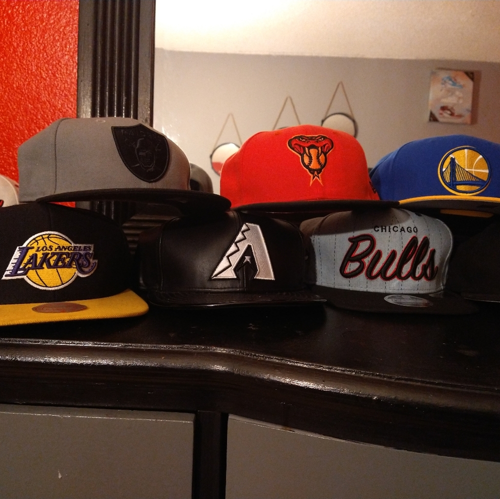 Snapback hats - Picture 3 of 7